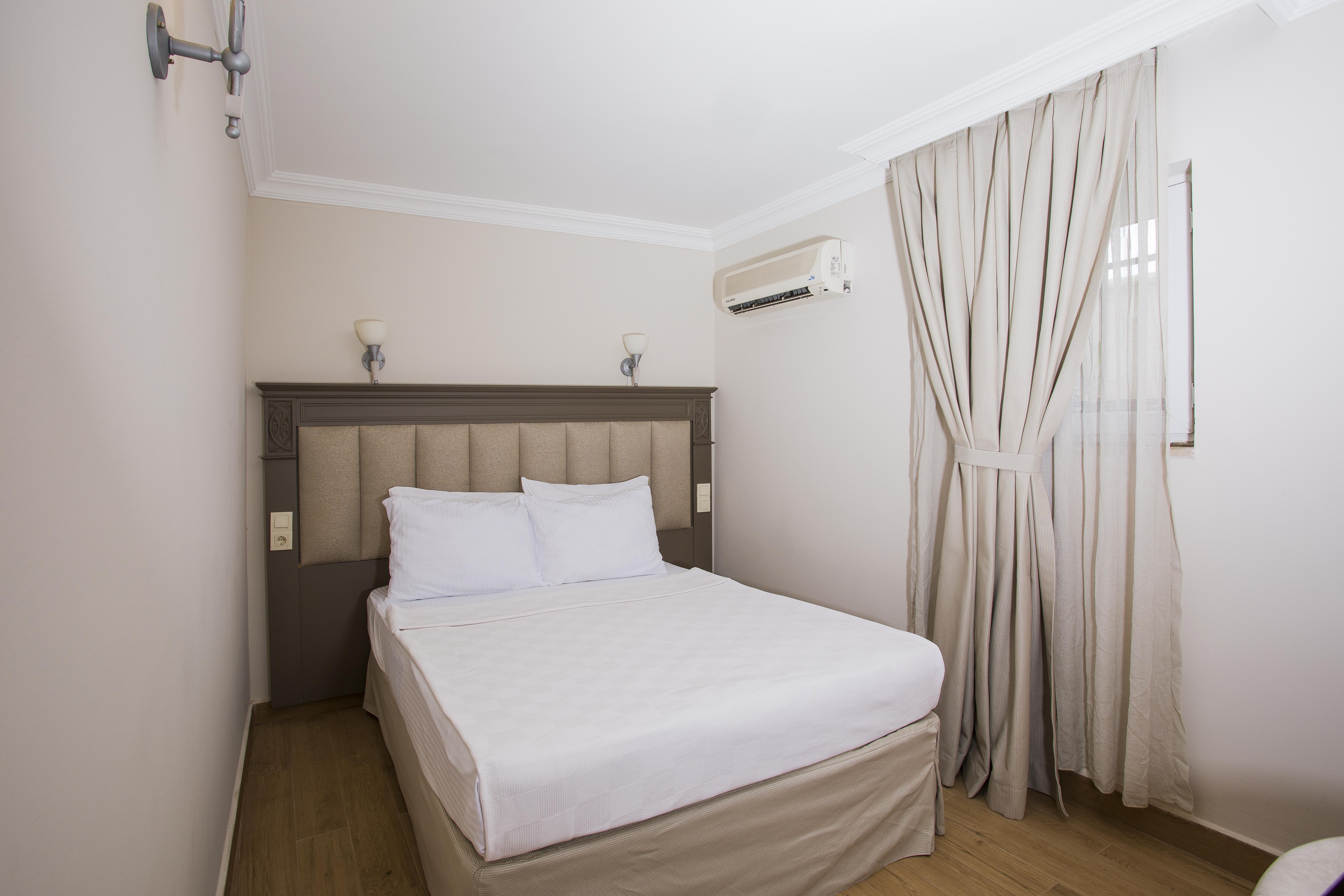 Moonshine Hotel & Suites Бодрум Екстер'єр фото